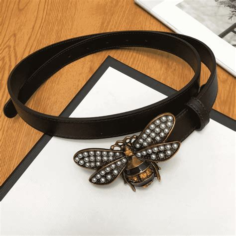 gucci web belt with bee printed on buckle|gucci belt photos.